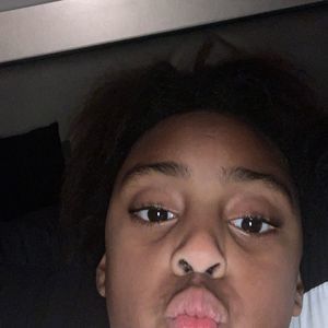 Meet your Posher, Harmony